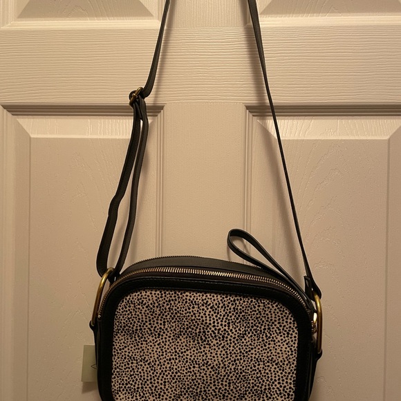 Elle Crossbody